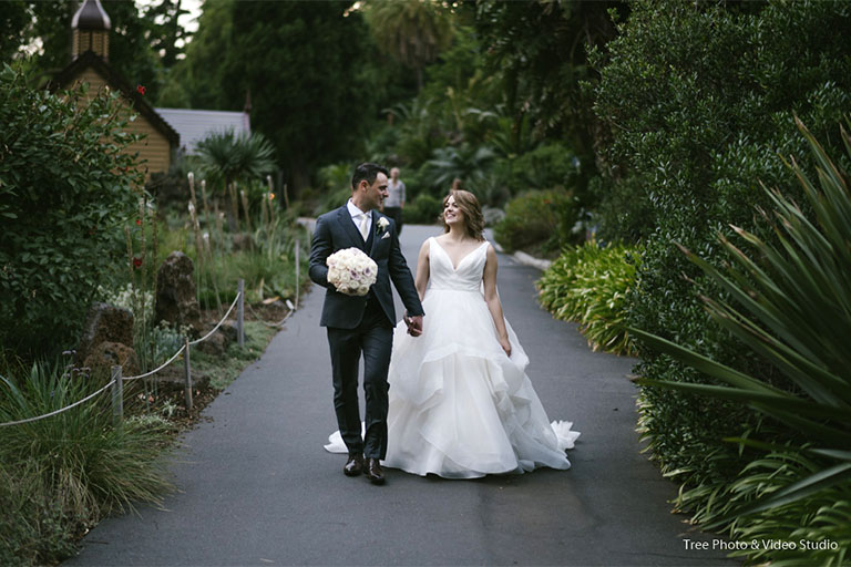 The Terrace Wedding Photography Danny 28 - Weddings at the Royal Botanic Gardens