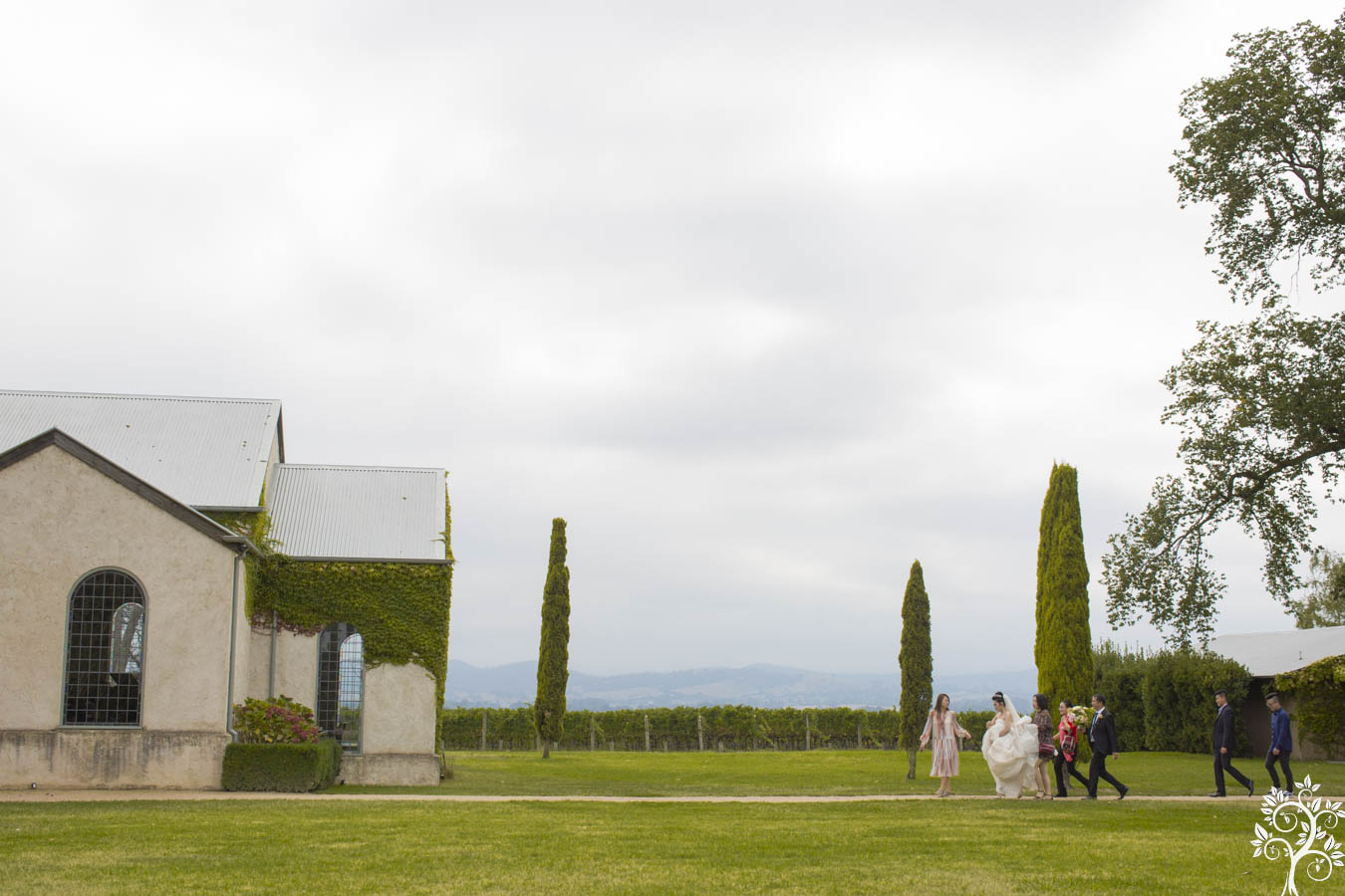 Stones of the Yarra Valley Wedding Photography la 19 - 13 Beautiful Wedding Venues In The Yarra Valley (Part2)