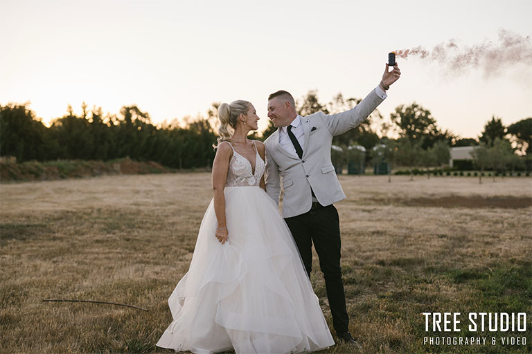 Melbourne private property wedding photography bs 174 - How to Make Your Melbourne Wedding Photography Instagram-Worthy