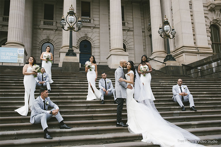 Parliament House Wedding Photography 2 - The best wedding photo locations in Melbourne [2020]